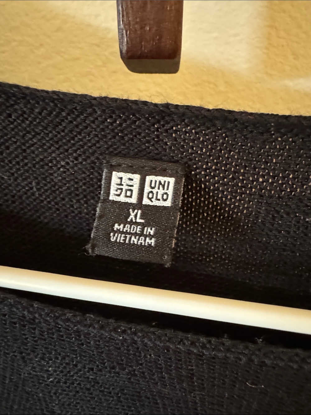 Uniqlo Black Long Sleeve Crewneck Top - Picture 2 of 9